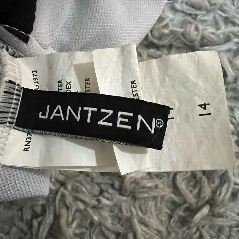 Jantzen Women Black/light gray swimming suit sz 14